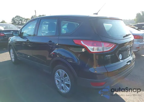 2015 Ford Escape S z USA, uszkodzony, nr VIN 1FMCU0F77FUC01042